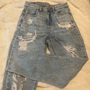 American Eagle Mom Jeans